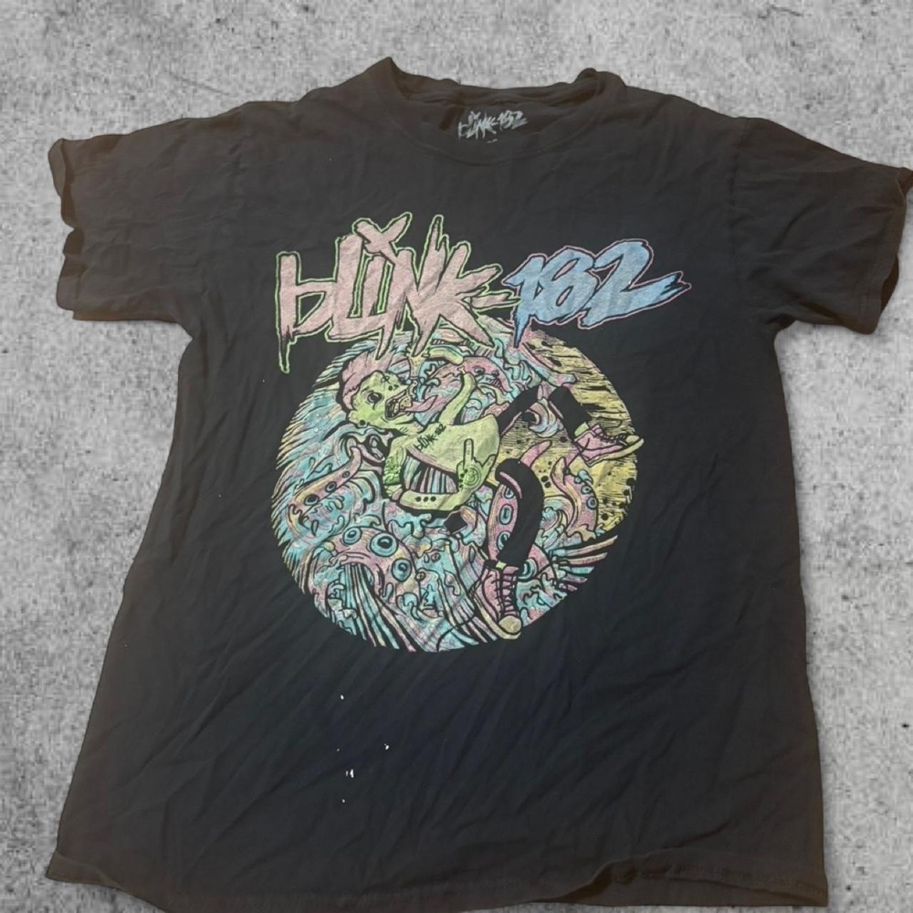 blink 182 t shirt